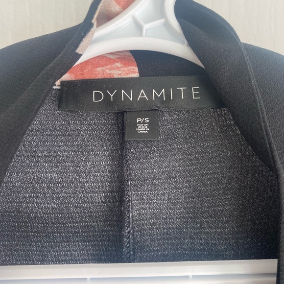 Long belted cardigan with flowers - Picture 3 of 4